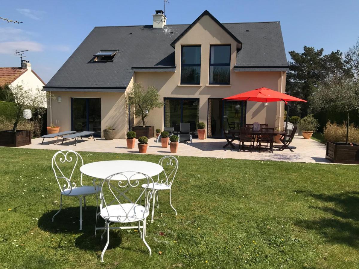 Bed and Breakfast Chez Béa Granville Esterno foto